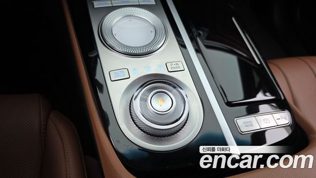 Genesis G80 (RG3) Gasoline 2.5 Turbo AWD 2022 — фото 9