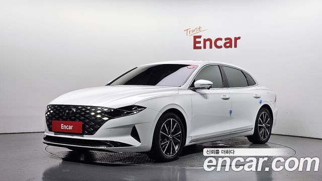 Hyundai Grandeur (IG) 2.5 Le Blanc