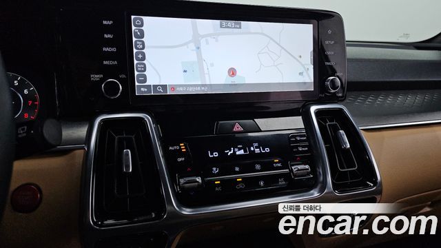 Kia Sorento (IV) Gasoline 2.5T 2WD Noblesse 2023 — фото 19