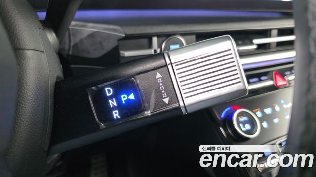 Hyundai Santa Fe (MX5) HEV 1.6 2WD Calligraphy 2025 — фото 9