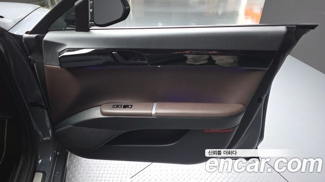 Hyundai Grandeur (GN7) 3.5 LPG 2WD Premium 2024 — фото 24