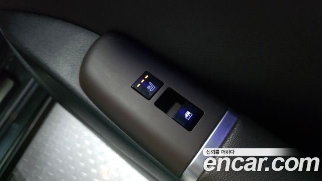 Hyundai Grandeur (GN7) 3.5 LPG 2WD Premium 2024 — фото 28