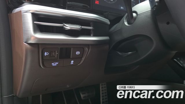 Hyundai Grandeur (GN7) 3.5 LPG 2WD Premium 2024 — фото 33