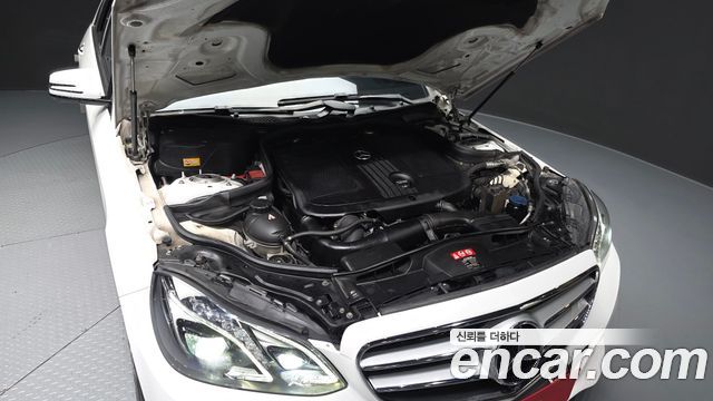 Mercedes-Benz E-Class (W212) E250 BlueTec 4MATIC AV 2016 — фото 6