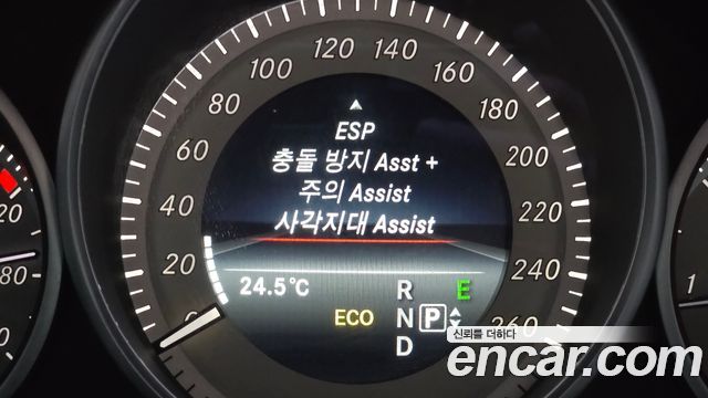 Mercedes-Benz E-Class (W212) E250 BlueTec 4MATIC AV 2016 — фото 27