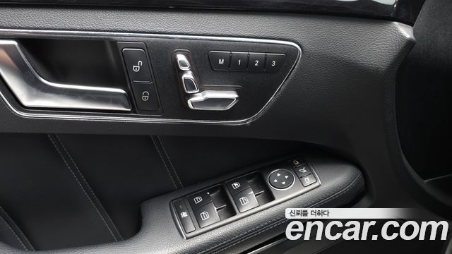Mercedes-Benz E-Class (W212) E250 BlueTec 4MATIC AV 2016 — фото 32