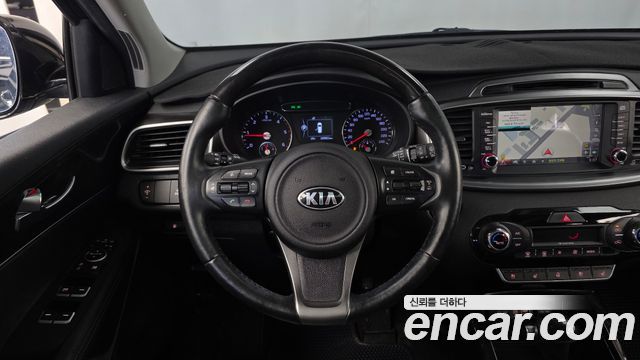 Kia Sorento Diesel 2.0 2WD Noblesse 2015 — фото 13