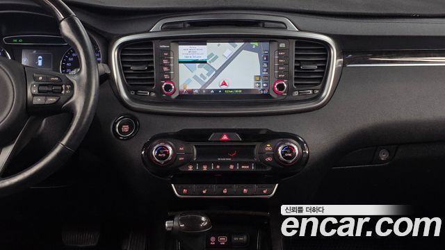 Kia Sorento Diesel 2.0 2WD Noblesse 2015 — фото 14