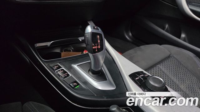 BMW 1 Series (F20) 118d M Sport Shadow 5 Door 2018 — фото 9