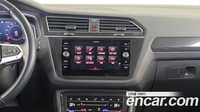 Volkswagen Tiguan (II) 2.0 TDI 4-Motion Premium 2021 — фото 14