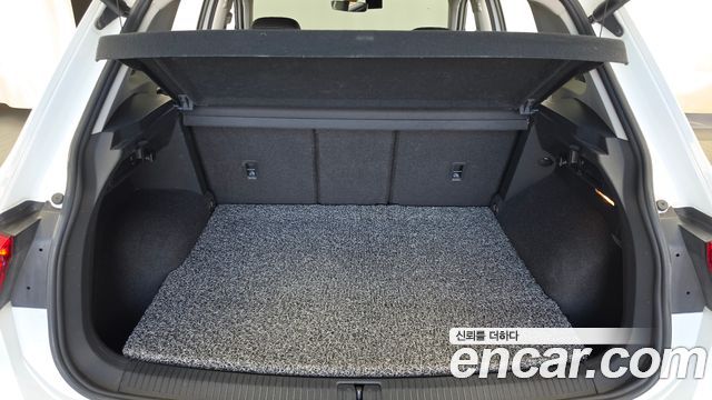 Volkswagen Tiguan (II) 2.0 TDI 4-Motion Premium 2021 — фото 20