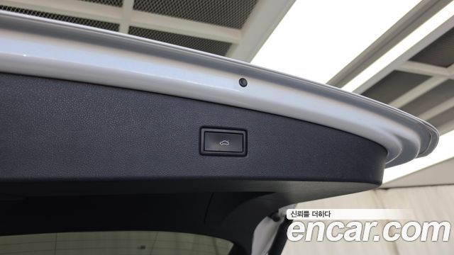Volkswagen Tiguan (II) 2.0 TDI 4-Motion Premium 2021 — фото 30