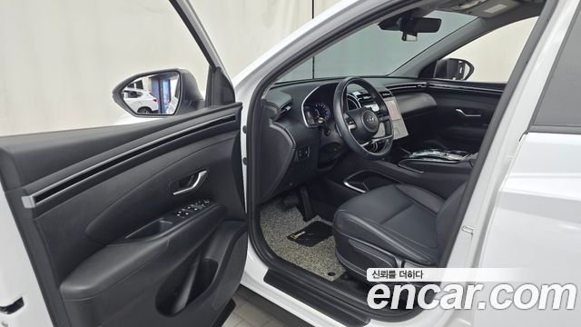 Hyundai Tucson (NX4) Gasoline 1.6 Turbo 2WD Premium 2023 — фото 10