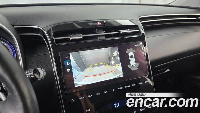 Hyundai Tucson (NX4) Gasoline 1.6 Turbo 2WD Premium 2023 — фото 14