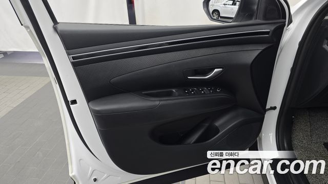 Hyundai Tucson (NX4) Gasoline 1.6 Turbo 2WD Premium 2023 — фото 24