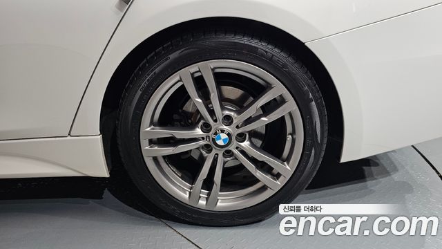 BMW 3 Series (F30) 320i M Sport 2018 — фото 21