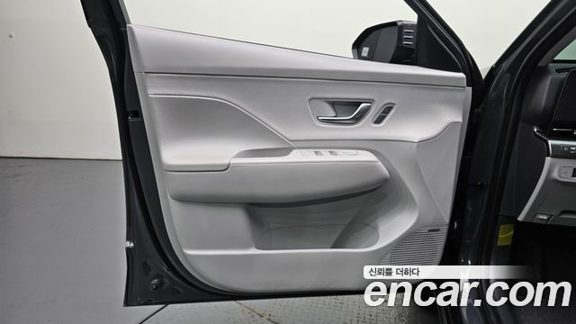 Hyundai Kona (SX2) Gasoline 2.0 2WD Inspiration 2026 — фото 24