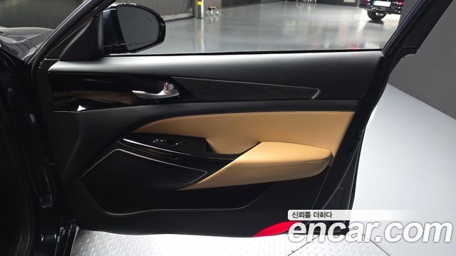 Kia K7 Premier 2.5 GDI Noblesse 2020 — фото 24