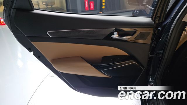 Kia K7 Premier 2.5 GDI Noblesse 2020 — фото 25