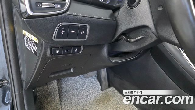 Hyundai Grandeur (IG) 2.4 Premium 2019 — фото 18