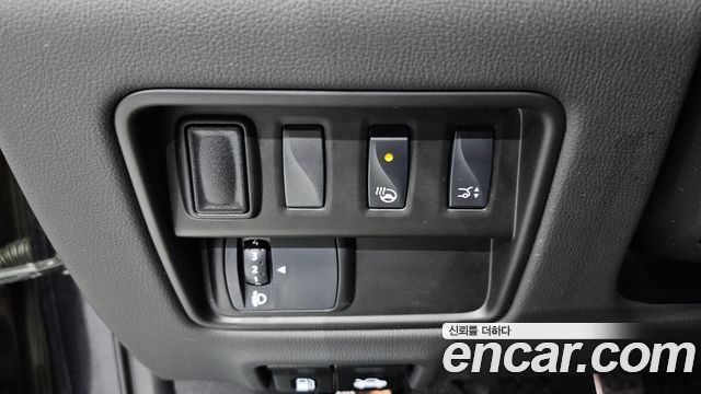 Renault Korea QM6 2.0 GDe PREMIERE 2WD 2020 — фото 29