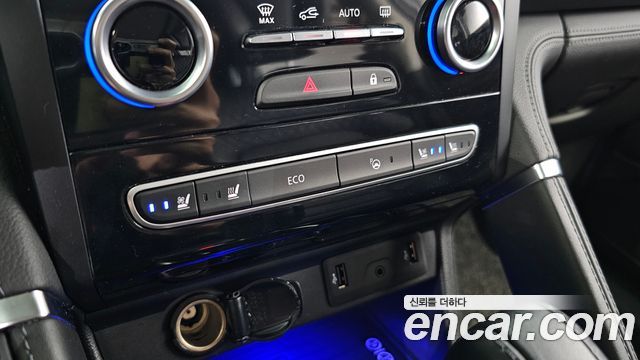 Renault Korea QM6 2.0 GDe PREMIERE 2WD 2020 — фото 31