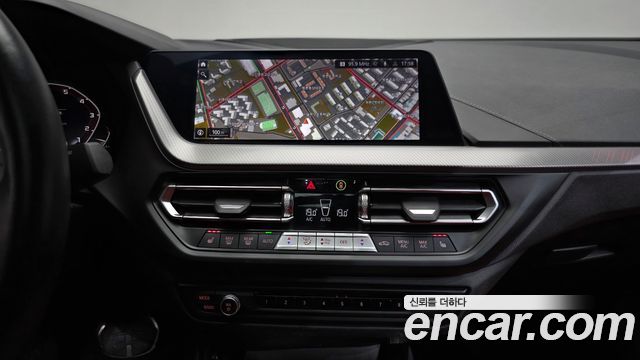 BMW 2 Series Gran Coupe (F44) M235i xDrive 2023 — фото 18