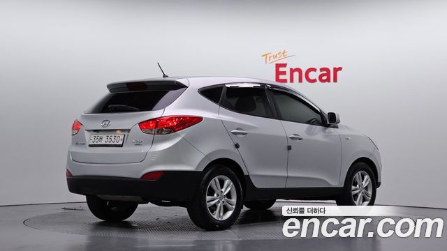 Hyundai Tucson ix Diesel 2WD X20 Luxury 2013 — фото 2