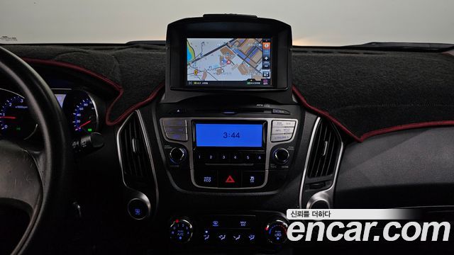 Hyundai Tucson ix Diesel 2WD X20 Luxury 2013 — фото 13