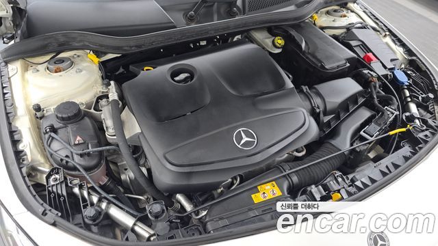 Mercedes-Benz CLA-Class (C117) CLA220 AMG Line 2018 — фото 6