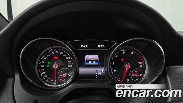 Mercedes-Benz CLA-Class (C117) CLA220 AMG Line 2018 — фото 8