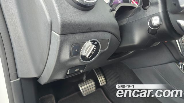 Mercedes-Benz CLA-Class (C117) CLA220 AMG Line 2018 — фото 20