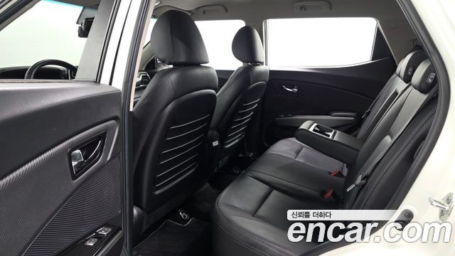 KG Mobility (SsangYong) Very New Tivoli Gasoline 1.5 2WD V3 2022 — фото 11