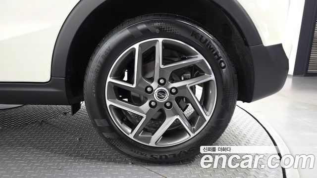 KG Mobility (SsangYong) Very New Tivoli Gasoline 1.5 2WD V3 2022 — фото 21