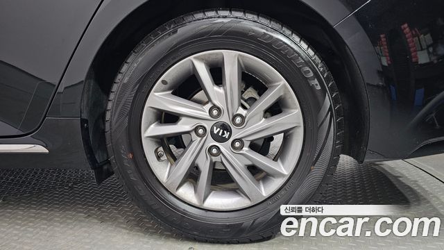 Kia K5 (II) 2.0 LPI Rental Car Luxury 2019 — фото 21