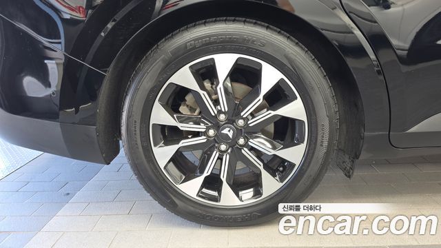 Kia Carnival (IV) Gasoline 9-seater Limousine(Special vehicle) 2023 — фото 5