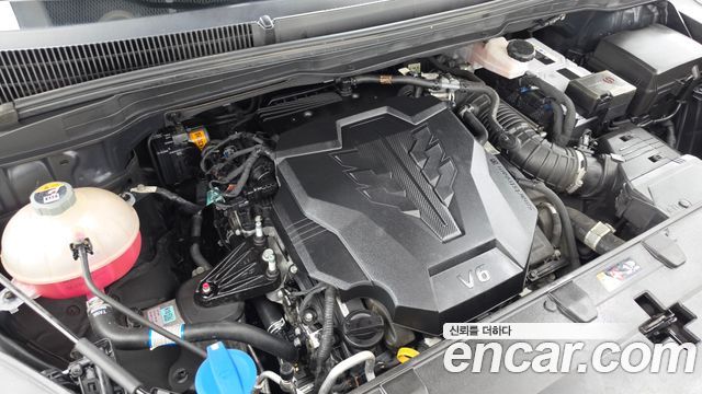 Kia Carnival (IV) Gasoline 9-seater Limousine(Special vehicle) 2023 — фото 6
