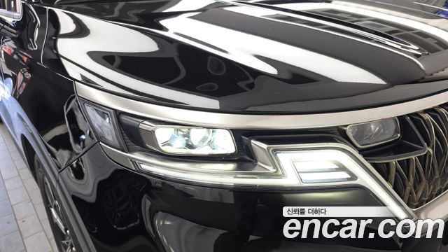 Kia Carnival (IV) Gasoline 9-seater Limousine(Special vehicle) 2023 — фото 22