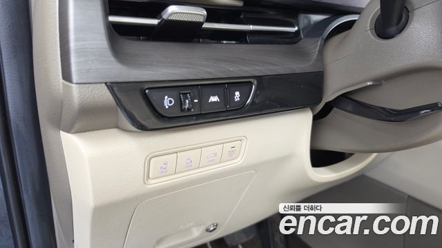 Kia Carnival (IV) Gasoline 9-seater Limousine(Special vehicle) 2023 — фото 27
