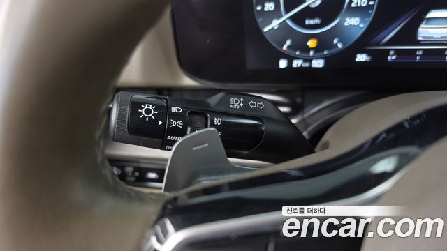 Kia Carnival (IV) Gasoline 9-seater Limousine(Special vehicle) 2023 — фото 28