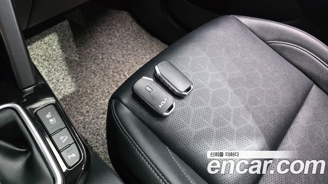 Kia Seltos Gasoline 1.6 Turbo 2WD Prestige 2023 — фото 30
