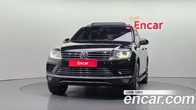 Volkswagen Touareg V6 3.0 TDI BMT Exclusive 7P5 2016 — фото 3