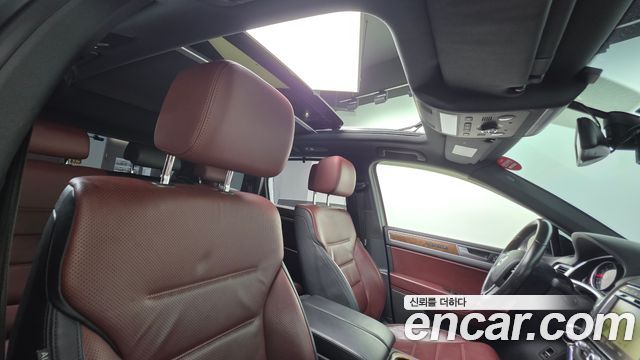 Volkswagen Touareg V6 3.0 TDI BMT Exclusive 7P5 2016 — фото 20