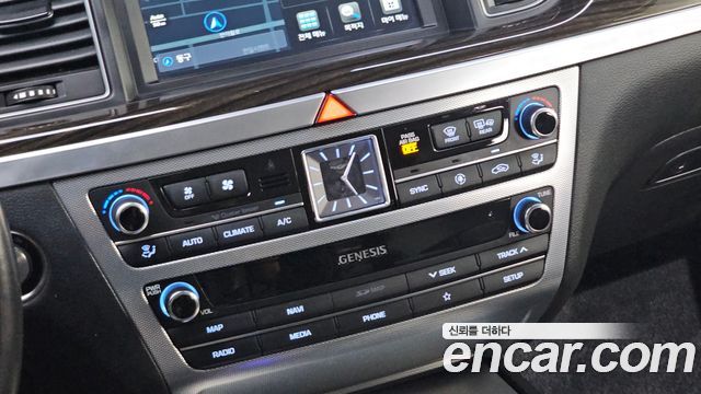 Genesis G80 3.3 GDI Luxury 2020 — фото 37