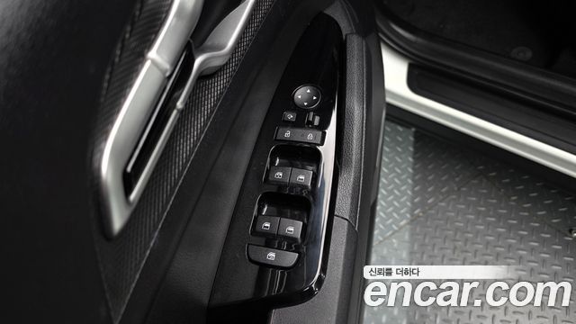 Kia Sportage (V) Gasoline 1.6 Turbo 2WD Prestige 2022 — фото 18