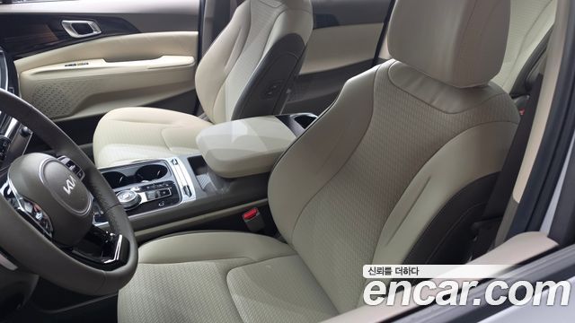 Kia Carnival (IV) Gasoline 7-Seater Gravity 2025 — фото 32