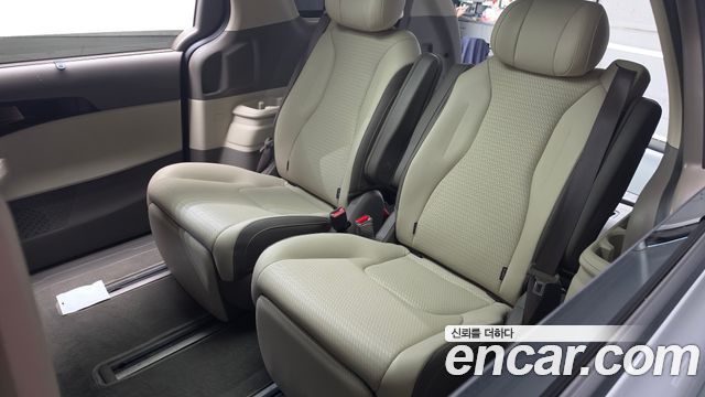 Kia Carnival (IV) Gasoline 7-Seater Gravity 2025 — фото 33