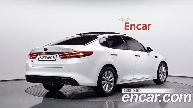 Kia K5 (II) 2.0 MX Prestige 2016 — фото 2