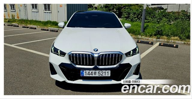 BMW 5 Series (G60) 530i xDrive M Sport 2024 — фото 3