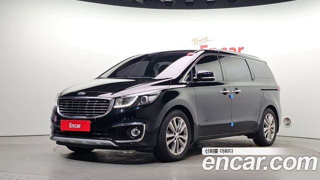 Kia Carnival 9-seater Prestige